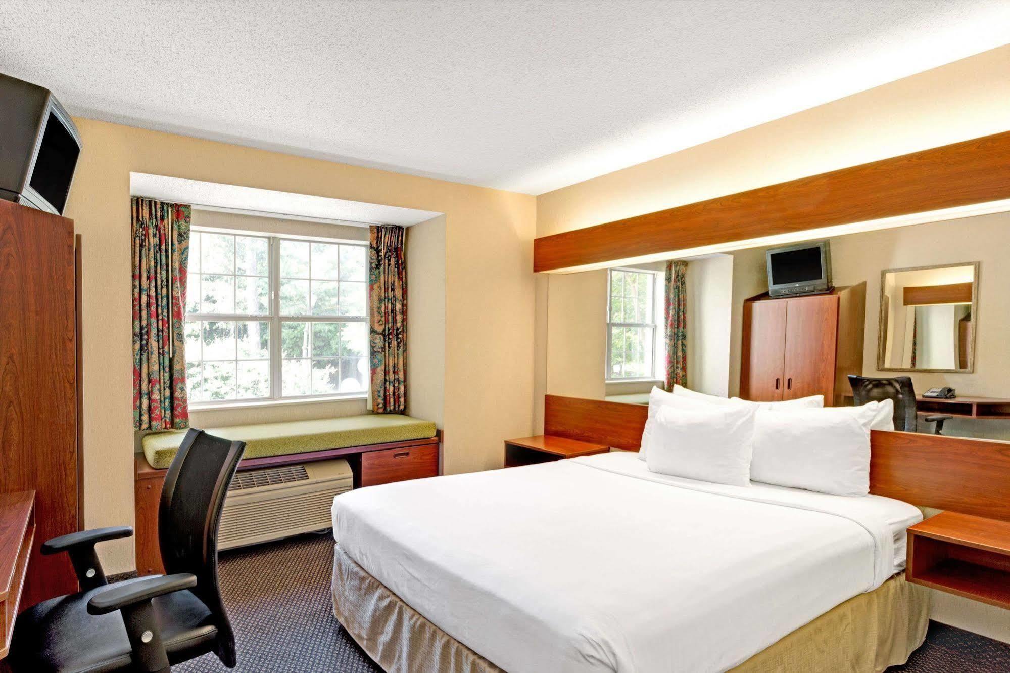 Microtel Inn & Suites By Wyndham Perimeter Center Sandy Springs Zewnętrze zdjęcie